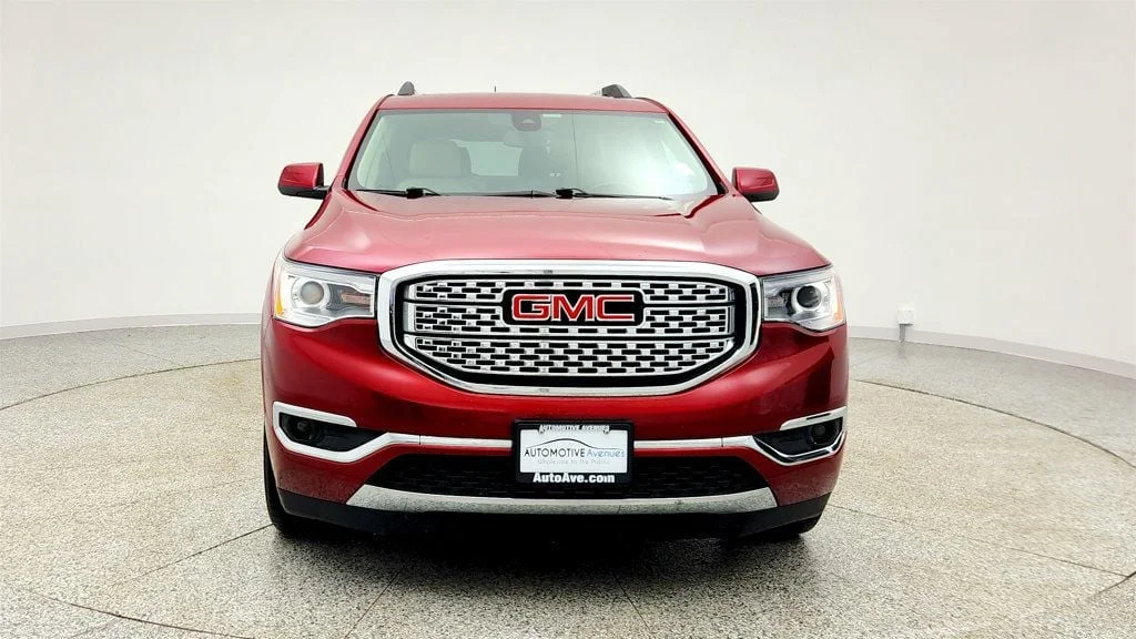 GMC Acadia